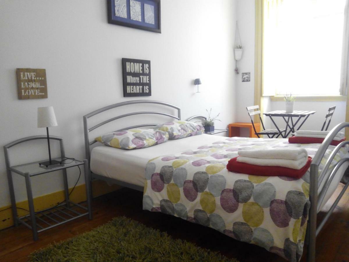 Hotel Refuge in Santa Marta Lissabon Zimmer foto